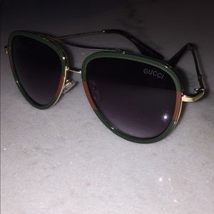 Men Gucci shades